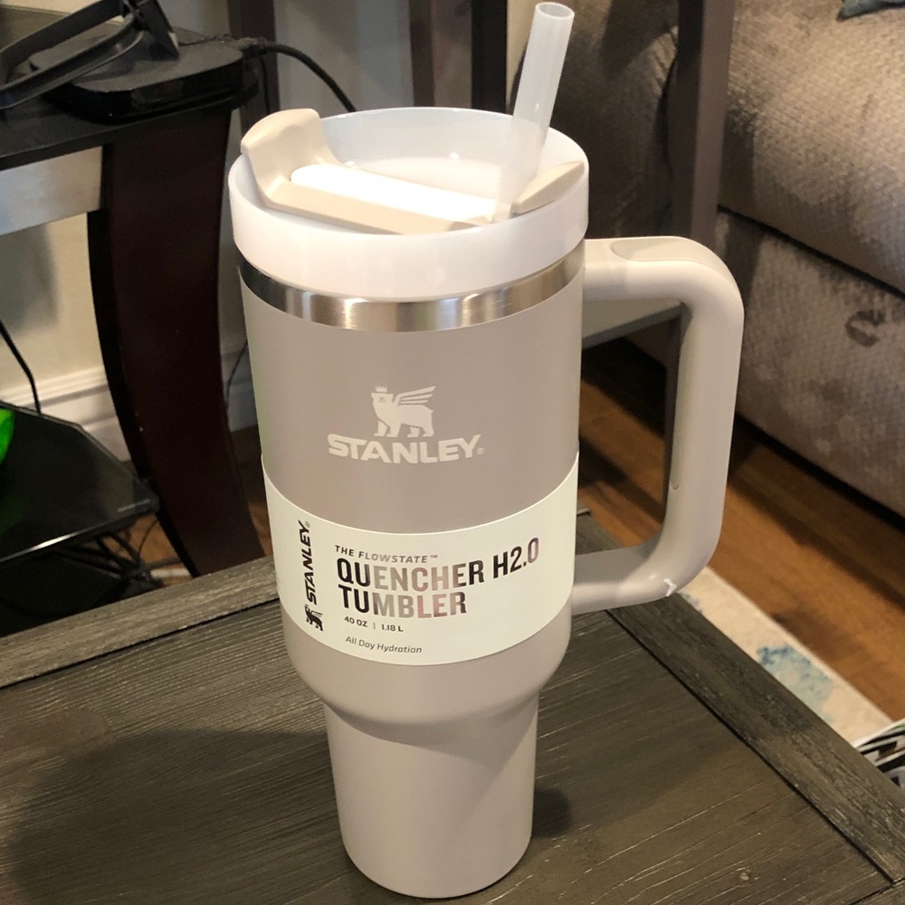 Stanley Flowstate Quencher H2.0 Tumbler